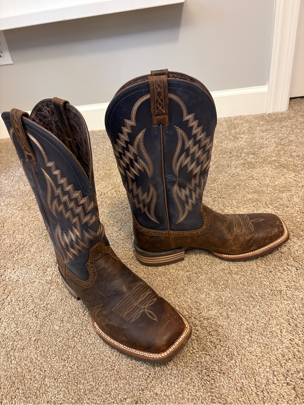 Ariat Brown Leather Cowboy Boots with Navy Shaft Stitching